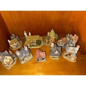 David Winter Cottages Miniatures 9 Collection Village Display Hand Painted Set
